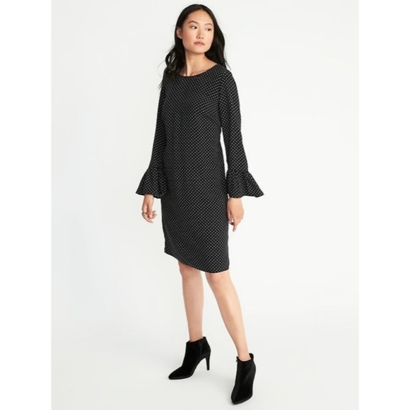 Old Navy Dresses & Skirts - Old Navy Black & White Polka Dot Ruffle Sleeve Shift Dress - Size Small Womens S